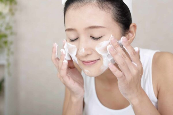 Làm dịu sau nắng/mỹ phẩm